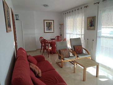 Ferienwohnung in Almerimar - Wohnzimmer Essbereich