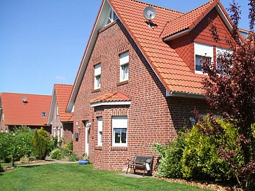 Ferienhaus in Krummhörn-Hamswehrum - Hausansicht