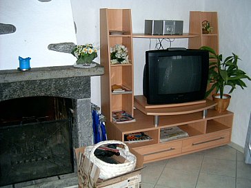 Ferienhaus in Ascona - TV-Ecke