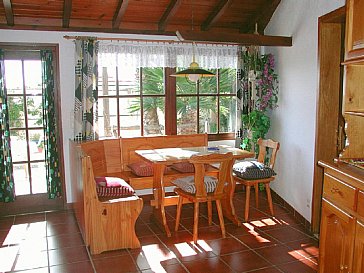 Ferienhaus in La Laguna - Essecke im Esszimmer