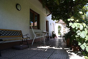Ferienwohnung in Imst - Weinlaube Sonnenterrasse