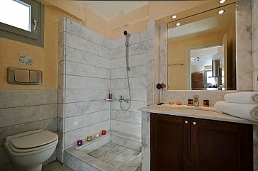 Ferienwohnung in Aegion-Longos - Apartment IOLI, für 2-3 Personen, Badezimmer
