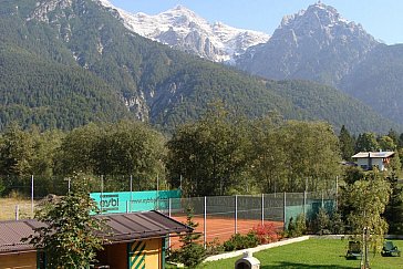 Ferienwohnung in St. Ulrich am Pillersee - Tennisplatz mit atemberaubendem Panorama