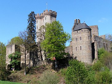 Ferienwohnung in Gerolstein - Die Burg Gerolstein, auch Löwenburg genannt