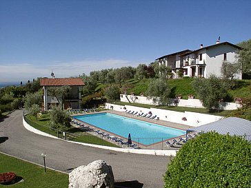 Ferienwohnung in Toscolano Maderno - Blick zum Pool