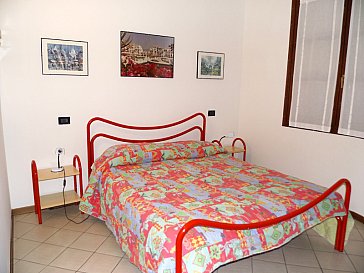 Ferienwohnung in Toscolano Maderno - Schlafraum mit Doppelbett