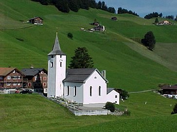 Ferienwohnung in Valzeina - Die Valzeiner Kirche