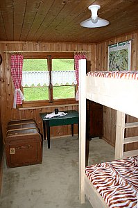 Ferienwohnung in Ennenda - Zimmer mit Etagenbett