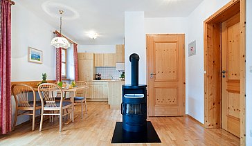 Ferienwohnung in Füssen - Essbereich und Küche Edelweiss