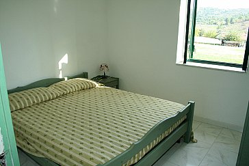 Ferienwohnung in Ceraso - Agriturismo La Petrosa Schlafzimmer Casa Claudia