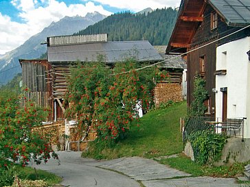 Ferienhaus in Kappl - Die Strasse vor dem Haus