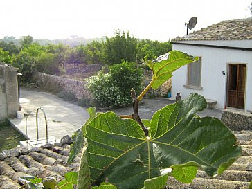 Ferienhaus in Noto - Quite & Nature near the Sea and Country