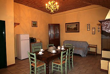 Ferienwohnung in Montescudaio - 4-Raum-Apartment 6-8 Personen