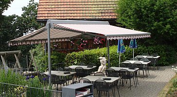 Ferienwohnung in Ringoldswil - Terrasse Restaurant Krindenhof