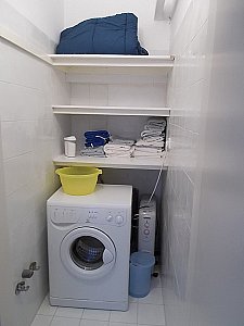 Ferienhaus in Agia Fotia - Ein seperater kleiner Raum für die Waschmaschine