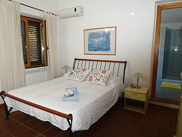 Ferienhaus in Santa Maria Navarrese - Schlafzimmer mit eigenem Bad