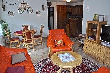 Ferienwohnung in Zermatt - Wohnbereich mit Essecke