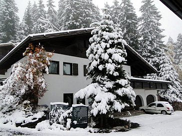 Ferienwohnung in Karersee-Welschnofen - Haus Petereit im Winter