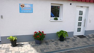 Ferienwohnung in Rheinhausen - Tür