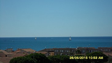 Ferienwohnung in St. Pierre la Mer - Meeressicht von Terrasse aus