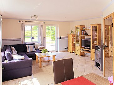 Ferienwohnung in Oldsum - Wohnzimmer