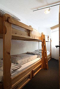 Ferienwohnung in St. Moritz - Schlafzimmer Kinder