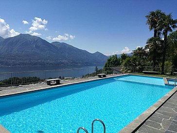 Ferienwohnung in Contra - Pool mit Aussicht auf Lago Maggiore