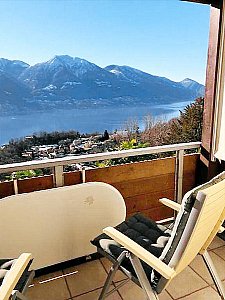 Ferienwohnung in Contra - Terrasse mit Aussicht auf Lago Maggiore