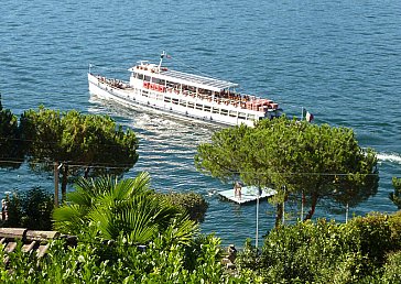 Ferienwohnung in San Nazzaro - Strandbad und Schiffstation in 3 Minuten zu Fuss