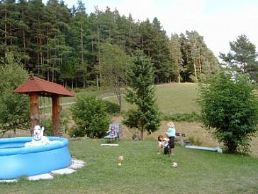 Ferienwohnung in St. Georgen-Langenschiltach - Spielplatz am Haus