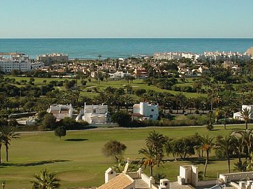 Ferienwohnung in Almerimar - Panoramablick auf Mittelmeer und Golfanlage