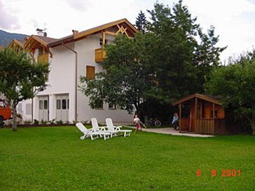 Ferienwohnung in Brixen - Liegewiese