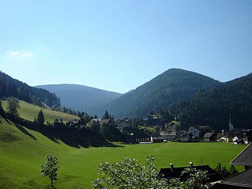 Ferienhaus in Ebene Reichenau - Blick von der Terrasse über das Dorf