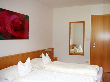 Ferienwohnung in Algund - Abendrot Schlafzimmer