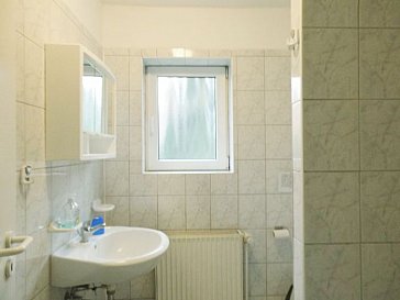 Ferienwohnung in Stolpe - 1-Raum Appartement - Bad mit Dusche und WC
