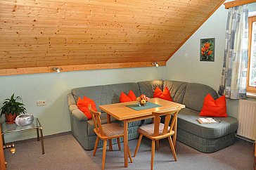 Ferienwohnung in Göriach-Mariapfarr - Ferienwohnung 2 im Haus Esl bis 5 Personen