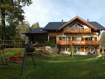 Ferienwohnung in Neumarkt am Wallersee - Villa-Wallersee Südansicht