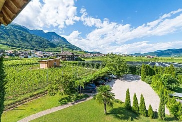 Ferienwohnung in Tramin - Inmitten von Weinbergen und Obstgärten