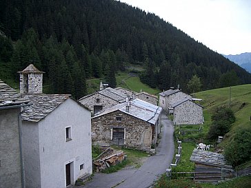 Ferienwohnung in Pisciadello - Blick ins Dorf