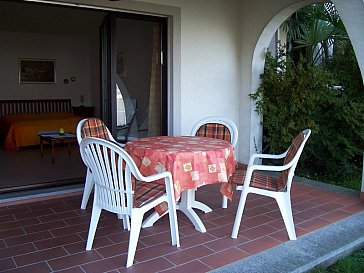 Ferienwohnung in Vira-Gambarogno - Terrasse