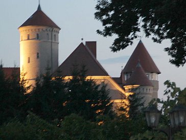 Ferienwohnung in Stolpe - Blick vom Grundstück - Schloss Stolpe