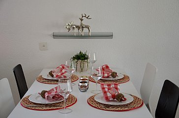 Ferienwohnung in Saas-Grund - Esstisch