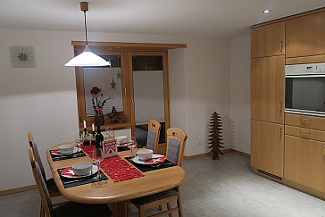 Ferienwohnung in Saas-Grund - Küchentisch