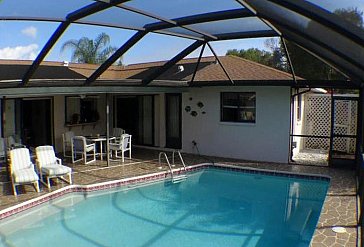 Ferienhaus in Cape Coral - Pool-Ansicht