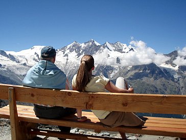 Ferienwohnung in Saas-Fee - Saas-Fee umgeben von 14 Viertausender