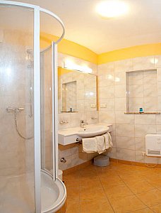 Ferienwohnung in Rauris - Badezimmer in allen Wohnungstypen