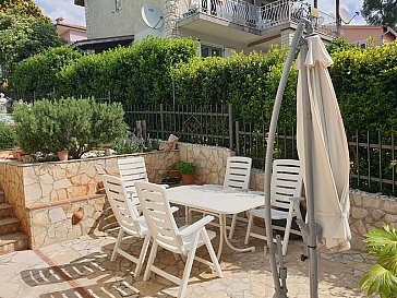 Ferienwohnung in Rovinj - Apartment Nr. 5 - Gartensitzplatz