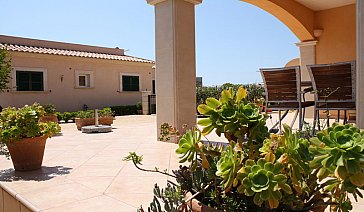 Ferienhaus in Sa Ràpita - Casa Granada Terrasse mit privatem Garten