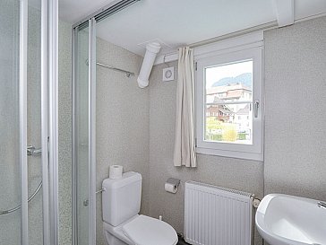 Ferienwohnung in Interlaken - Badezimmer