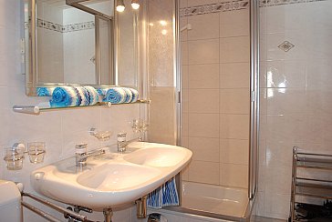 Ferienwohnung in Saas-Almagell - WC / Dusche